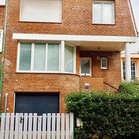 Charmante 5 Min De La Et Garage